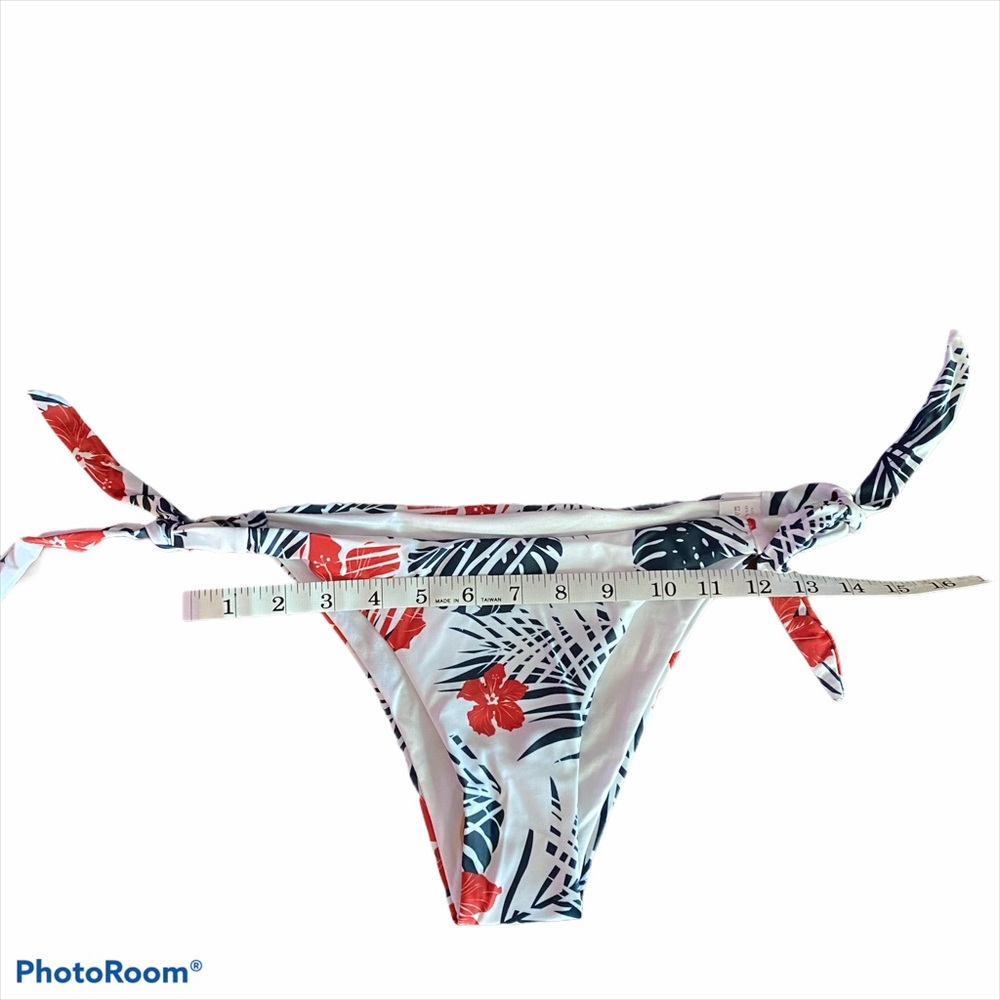 {Aluna Levi}Sz S -Floral/Red Bikini - Picture 6 of 7